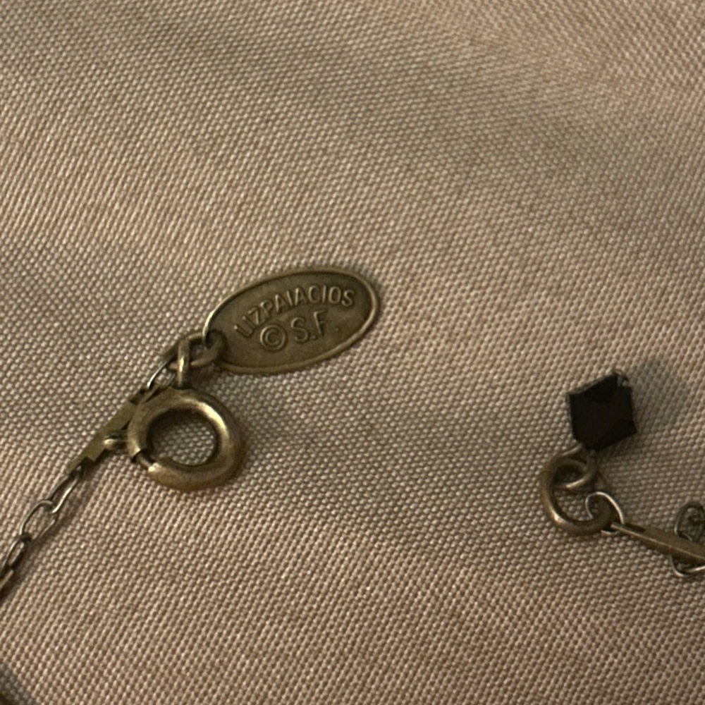 Liz Palacios Vintage Floral Necklace - Picture 2 of 4